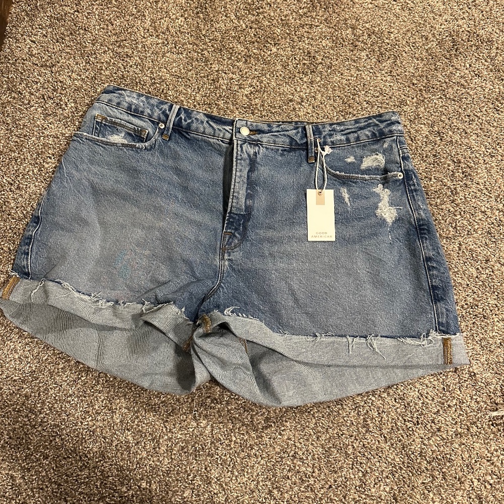Good American Good Girlfriend Denim Shorts